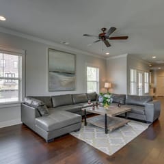 Spacious 4 King Room Belmont Home, 2 Living Rooms | Walk to Belmont & Vanderbilt | Large Dining Table, Smart TVs, Parking, 24 Hr Hospitality | Near Music Row & The Gulch | 2 miles to Broadway