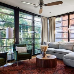 Germantown Gem | Spacious Private Yard, Parking   |   Walk to Dining, 5 Mins to Nissan Stadium, Less than 2 miles to Broadway, Workspace, Parking, 24 Hr Hospitality, Great for Families