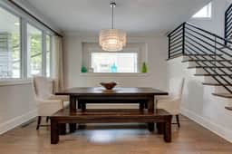 12 South Family Home With Den + Screened Porch     |     Walk to Shopping in 12 South, 10 Minutes to Broadway, Dedicated Parking, Perfect for Families, 24 Hr Hospitality - Image 4