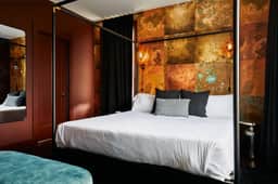 Johnny Cash Inspired 2-Suite Loft In 12 South      |         1 of 7 Themed Lofts at Cowrite, Find Coffee and Tacos Downstairs, Complimentary Spin Class, Walk to Shopping in 12 South, 10 Minutes to Broadway, Parking, 24 Hr Hospitality - Image 5