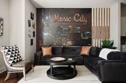Rooftop, Karaoke & Game Garage In East Nashville    |     10 Min to Nissan Stadium, Garage, Ping Pong, Karaoke, Axe Throwing, Shuffleboard, 10 Mins to Broadway, 5 Mins to Five Points, Perfect for Bachelors or Bachelorettes, 24 Hr Hospitality - Image 3