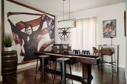 Rooftop, Karaoke & Game Garage In East Nashville    |     10 Min to Nissan Stadium, Garage, Ping Pong, Karaoke, Axe Throwing, Shuffleboard, 10 Mins to Broadway, 5 Mins to Five Points, Perfect for Bachelors or Bachelorettes, 24 Hr Hospitality - Image 5