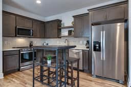 Stylish East Nash Townhouse, Walk to Favorite Eats | Cozy Den, Workspace, Smart TVs & Fast WiFi | Full Kitchen, Garage & 24 Hr Hospitality | Near Mas Tacos, Rosepepper & Five Points | 10 Min to Broadway - Image 3