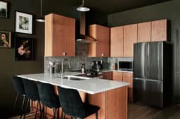 Dreamy Condo with Fireplace, Rooftop, Gym, Parking | Sleeps 5 w/ King Bed, Sleeper Sofa, Hidden Bunk, Shared Rooftop and Gym, Free Dedicated Parking, Minutes to Broadway, Five Points & Grand Ole Opry, 24 Hr Hospitality - Image 3