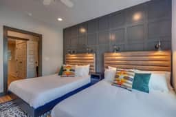 East Nashville | Family Layout + 2-Car Garage      |     Walk to Local Restaurants & Bars | 2 Workspaces, 2-Car Garage, Smart TVs in Every Room | Near Five Points, The Gulch & 10 min to Broadway | 24 Hr Hospitality - Image 2