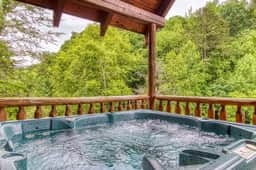 Dreamy Forest Home, 2 Decks, Hot Tub, Outdoor Pool | 10 Mins to Broadway, Perfect for Groups, 24 Hour Hospitality, Sleep 10 w/ Wraparound Deck, Scenic Views & Access to Resort Pool,  Near The Parkway, Tanger Outlets & Dollywood - Image 4
