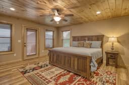 Mountain Views for 14, Hot Tub, Game Room, Theater  |  Community Pool, Peaceful Wears Valley Home, 30 Mins to Dollywood and Gatlinburg, 24 Hr Hospitality - Image 4