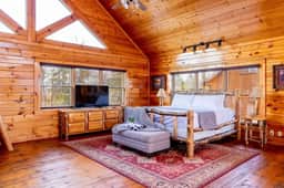 Dog Friendly Cabin, Hot Tub, 10 Mins to Dollywood | 3 Decks with Views, Sleeps 10, Near Pigeon Forge & Smoky Mountains, Cozy Living Space, 24/7 Support - Image 2