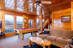Dog Friendly Cabin, Hot Tub, 10 Mins to Dollywood | 3 Decks with Views, Sleeps 10, Near Pigeon Forge & Smoky Mountains, Cozy Living Space, 24/7 Support - Image 4