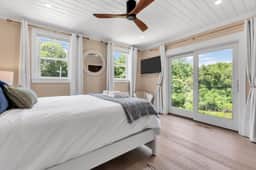 New Woodland Escape, Walk To Beach and Bike Path, 6 Sleeping Areas, Kids Play Room, Bird Watching Tower, Garage, Spacious Living, Children's Amenities, Covered 3rd Floor Patio, Enjoy Wildlife - Image 5