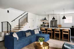 6 Bed with En Suite Baths, Host Up to 20, Rooftops, Parking, Gourmet Kitchens, Cozy Living Spaces, Skyline Views & Fire Table, Near Downtown, Distilleries & Marathon Village, High-Speed Wi-Fi, 24/7 Hospitality - Image 4