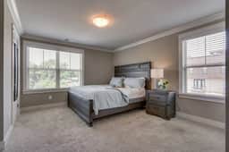 Spacious 4 King Room Belmont Home, 2 Living Rooms | Walk to Belmont & Vanderbilt | Large Dining Table, Smart TVs, Parking, 24 Hr Hospitality | Near Music Row & The Gulch | 2 miles to Broadway - Image 3