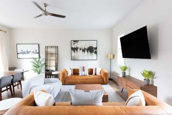 Spacious 4BR, Rooftop Patio, Garage, Walk to Faves |  5 Mins to Nissan Stadium, Less than 10 Mins to Broadway, 24 Hr Hospitality, Great for Groups - Image 1