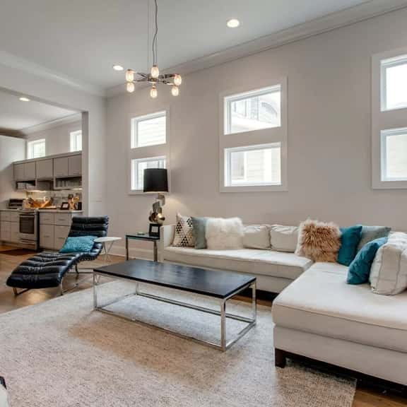 12 South Family Home With Den + Screened Porch     |     Walk to Shopping in 12 South, 10 Minutes to Broadway, Dedicated Parking, Perfect for Families, 24 Hr Hospitality - Image 1