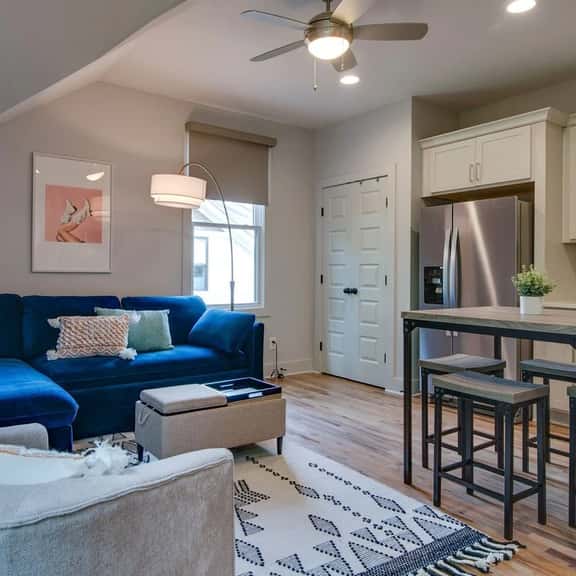 Nashville Townhouse: Walk to Food, Near Downtown! - Image 1
