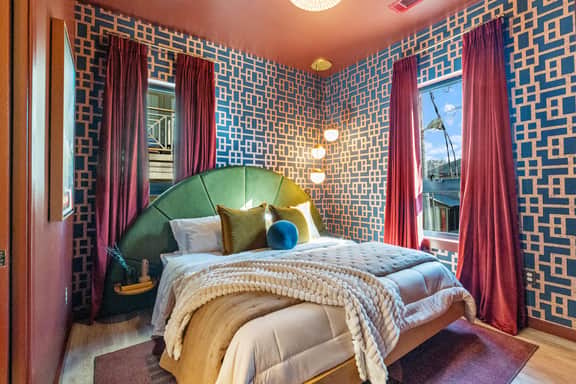 3 King Suites on Music Row | Pool, Rooftop + Gym  |  Balcony & Garage, Downtown Views from Rooftop, Walk to RCA Studio B & Local Dining, Under 2 miles to Broadway, Elevator Access, 24 Hr Hospitality - Image 2
