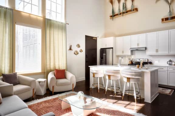 King Penthouse in 12 South, 3 Miles To Broadway   |   Soaring Ceilings, 1 of 7 Themed Lofts at Cowrite, Find Coffee and Tacos Downstairs, Complimentary Spin Class, Walk to Shopping in 12 South, 10 Minutes to Broadway, Parking, 24 Hr Hospitality - Image 3