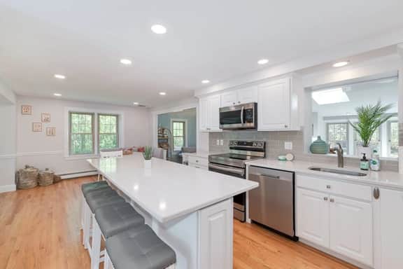 Spacious Retreat With Pool, Game Room & Fireplace | Sleeps 10 | Backyard Oasis & Screened Gazebo | Family-Friendly Getaway | 24/7 Hospitality - Image 5