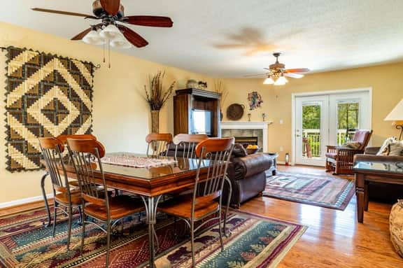 King Suites, Outdoor Pool+Lazy River Near Parkway  |  Covered Patio, Two King Suites and Queen Sleeper Sofa, Near Dollywood & Smoky Mountains, 24/7 Hospitality, Cozy Living Space - Image 4