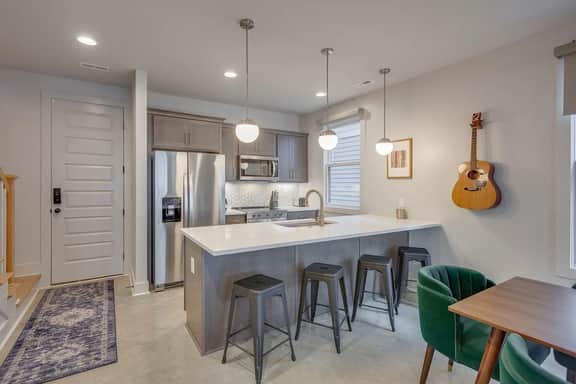 East Nashville | Family Layout + 2-Car Garage      |     Walk to Local Restaurants & Bars | 2 Workspaces, 2-Car Garage, Smart TVs in Every Room | Near Five Points, The Gulch & 10 min to Broadway | 24 Hr Hospitality - Image 4