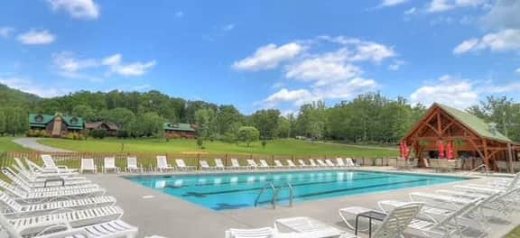 Mountain Views for 14, Hot Tub, Game Room, Theater  |  Community Pool, Peaceful Wears Valley Home, 30 Mins to Dollywood and Gatlinburg, 24 Hr Hospitality - Image 3