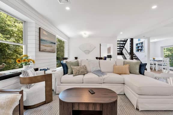 New Woodland Escape, Walk To Beach and Bike Path, 6 Sleeping Areas, Kids Play Room, Bird Watching Tower, Garage, Spacious Living, Children's Amenities, Covered 3rd Floor Patio, Enjoy Wildlife - Image 3