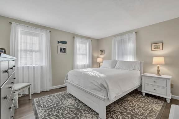 Family-Friendly Home Near Beach with Fenced Yard   |   Fire Pit, Three Bedroom Plus Office make for Four Unique Sleeping Spaces, Pocasset Home Perfect for Families, Host up to 7, 24 Hr Hospitality - Image 4
