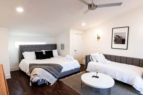 Luxe Hillsboro Village Homes for 24 with 4 Patios  | Rooftops and Garage Parking, Chef’s Kitchens & Smart TVs | Walk to Vanderbilt, Pancake Pantry & Fido | 24/7 Hospitality | 10 Min to Broadway & The Parthenon - Image 4