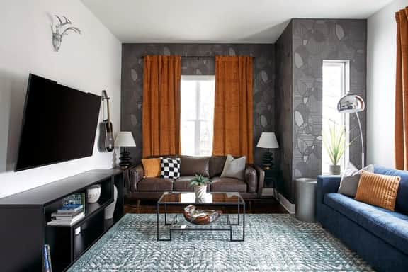 Hillsboro Village Rooftop Retreat With City Views | Sleep 12 w/ Chef’s Kitchen, Smart TVs & Garage | Walk to Vanderbilt, Pancake Pantry & Boutique Shopping | Minutes to Broadway, 12 South & The Parthenon | Perfect for Groups | 24/7 Hospitality - Image 2