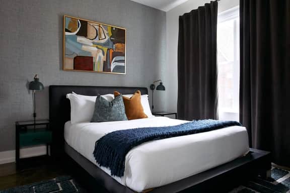 Hillsboro Village Rooftop Retreat With City Views | Sleep 12 w/ Chef’s Kitchen, Smart TVs & Garage | Walk to Vanderbilt, Pancake Pantry & Boutique Shopping | Minutes to Broadway, 12 South & The Parthenon | Perfect for Groups | 24/7 Hospitality - Image 5