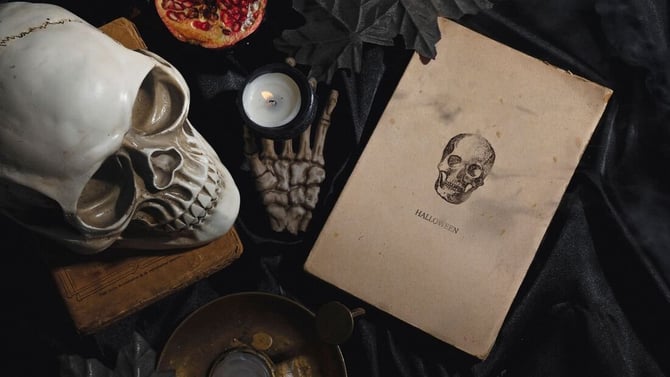Spooky Sophistication: Elevate Your Rental with These Halloween Essentials